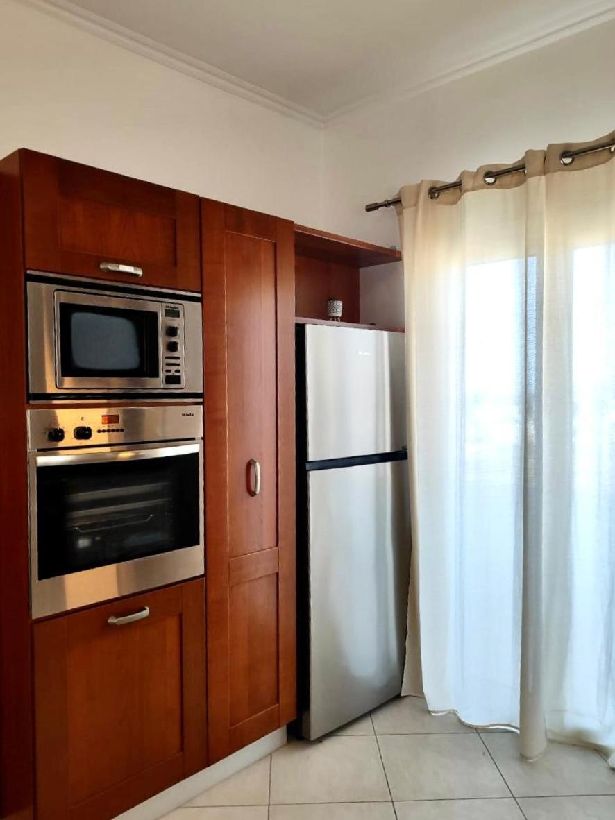 Theasis Apartments Adamantas  ภายนอก รูปภาพ